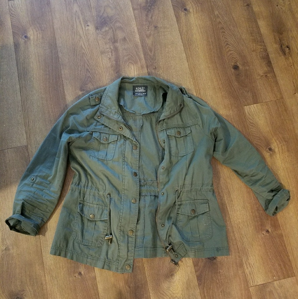Green utility jacket